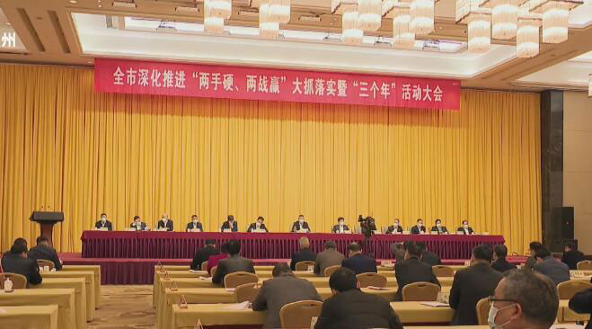 雙鳥機械連續(xù)十三年被評為嵊州市工業(yè)企業(yè)三十強